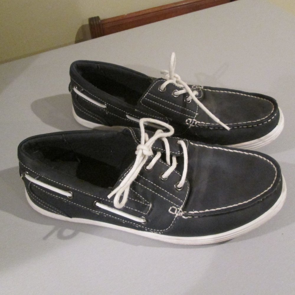 Kenneth Cole Unlisted Men's Boat-ing License Boat Shoes Navy Blue Size 9.5 M